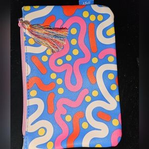 Ipsy makeup bag